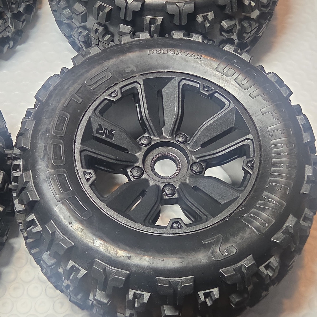 dBoots Copperhead 2 DB0827AX tire and wheel detail