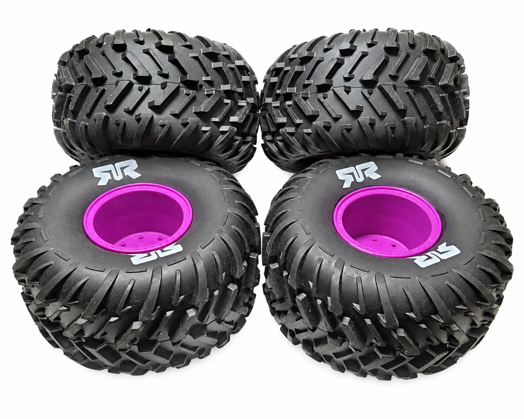 ARRMA Quake 223S wheel and tire set tread and inner wheel view