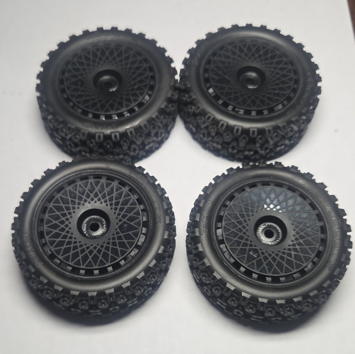 ARRMA Typhon Grom wheel and tire tread view
