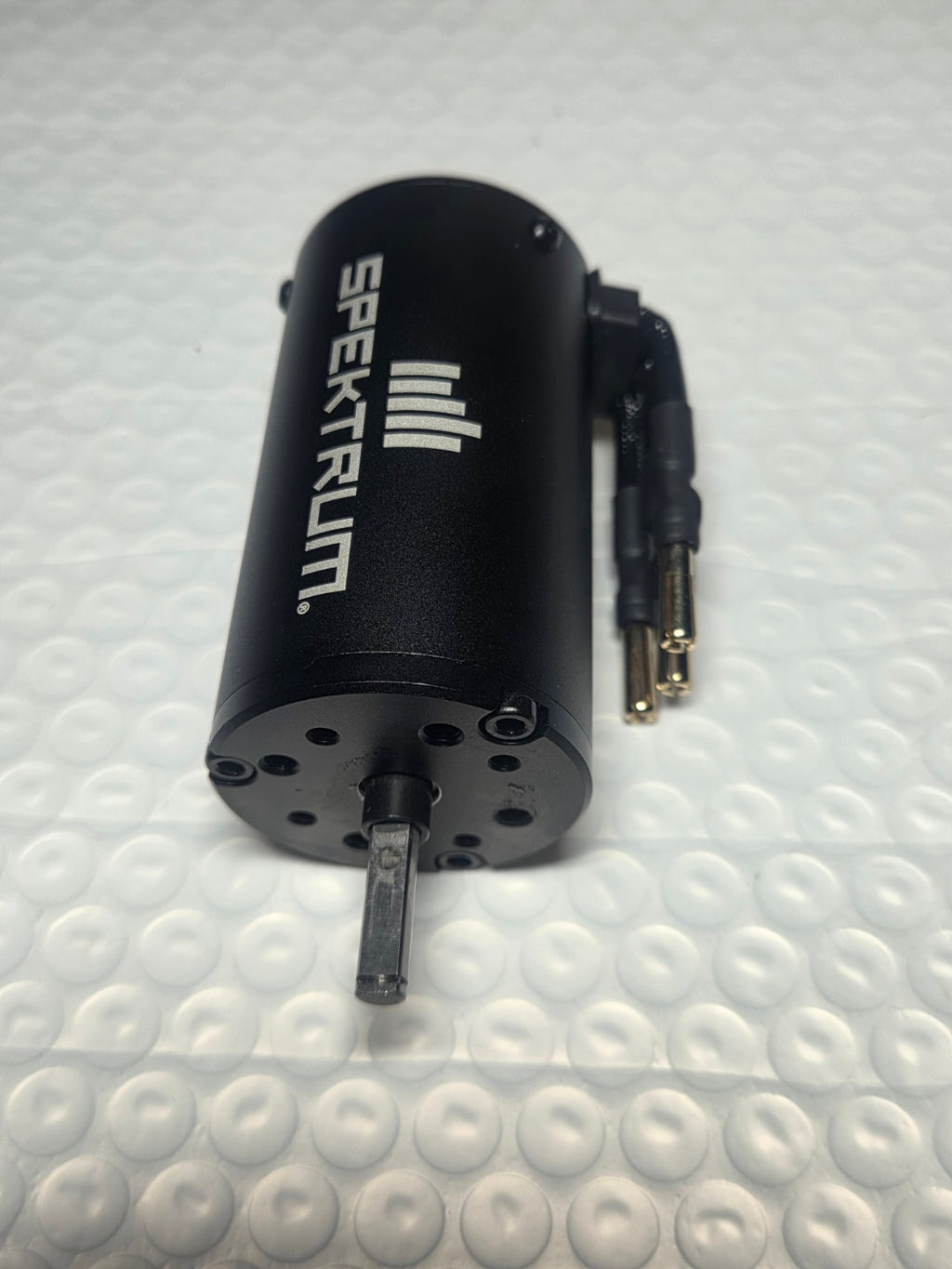 Spektrum Firma 2050Kv brushless motor shaft view Typhon TLR 6S