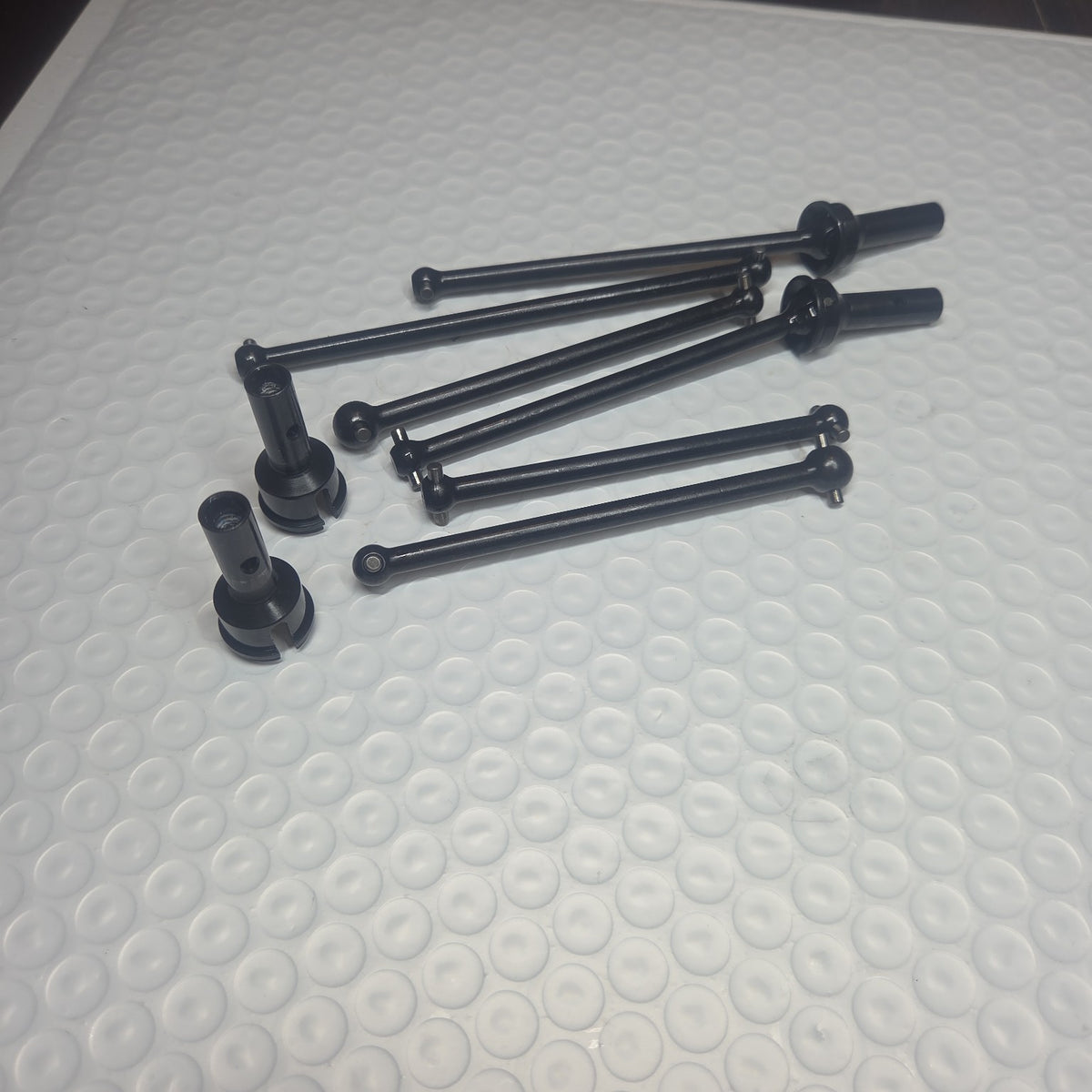 ARRMA Typhon 6S TLR Tuned driveshaft and outdrive set third view
