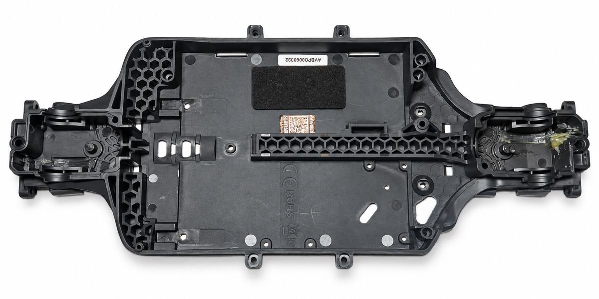 Vorteks 223S chassis tub view 1